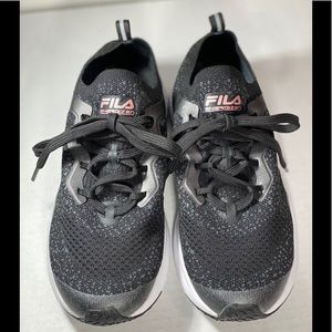 Women’s Fila Energized Running Sneakers